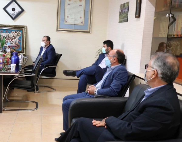 تشکیل جلسه ستادی شاهد و ایثارگر دانشگاه در معاونت فرهنگی و اجتماعی
 3