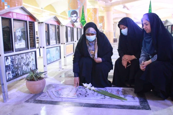 به مناسبت هفته تربیت بدنی؛ مسئولان و کارکنان دانشگاه فرهنگیان استان بوشهر با آرمان های شهدای ورزشکار تجدید میثاق کردند 9