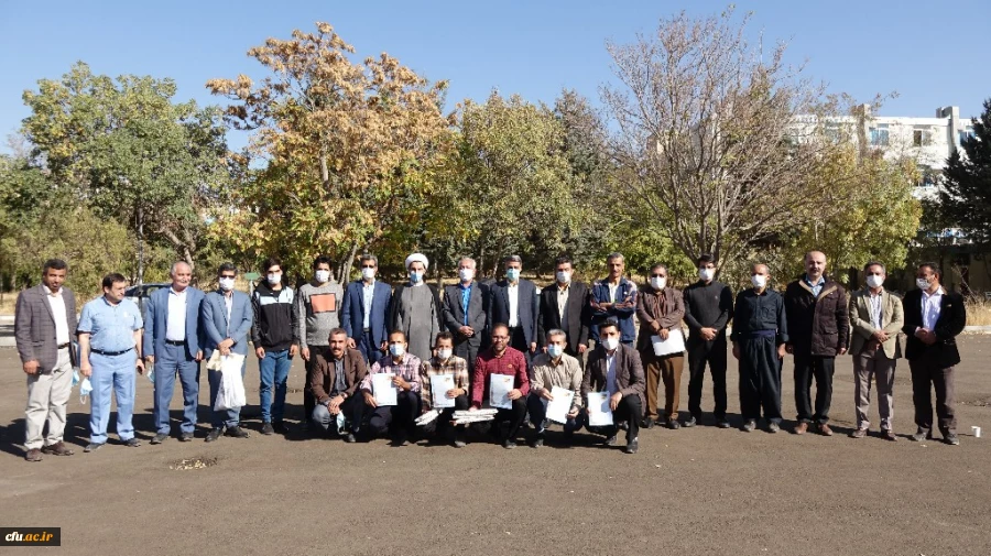 مسابقه تیراندازی با تفنگ بادی ویژه اساتید و کارکنان دانشگاه فرهنگیان کردستان
 9