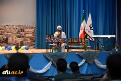 آیین دانش آموختگی دانشجومعلمان دانشگاه فرهنگیان یزد
 4