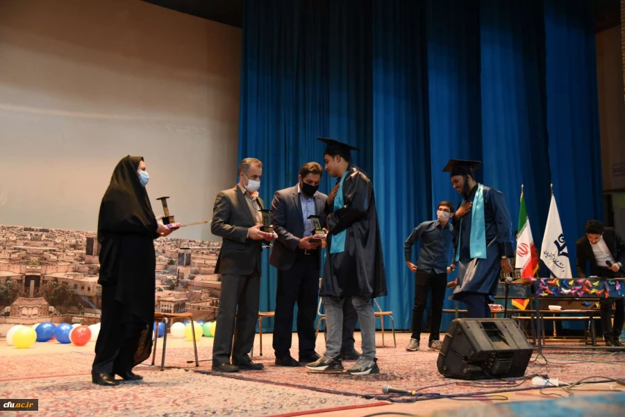 آیین دانش آموختگی دانشجومعلمان دانشگاه فرهنگیان یزد
 7