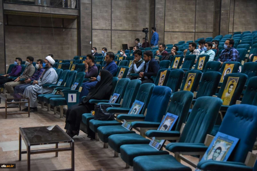 آیین دانش آموختگی دانشجومعلمان دانشگاه فرهنگیان یزد
 8