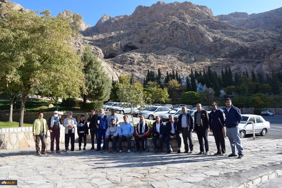 مراسم کوه پیمایی کارکنان دانشگاه فرهنگیان کرمانشاه به مناسبت هفته تربیت بدنی و هفته وحدت 2