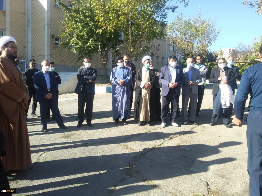 همایش پیاده روی کارکنان پردیس های استان مرکزی به مناسبت هفته تربیت بدنی برگزار شد
 2