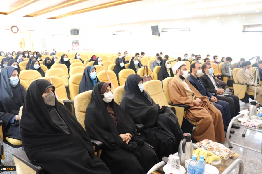 مراسم تجلیل از جهادگران بسیجی علمی-تربیتی
 3