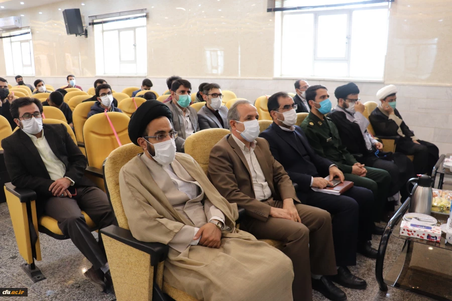 مراسم تجلیل از جهادگران بسیجی علمی-تربیتی
 9