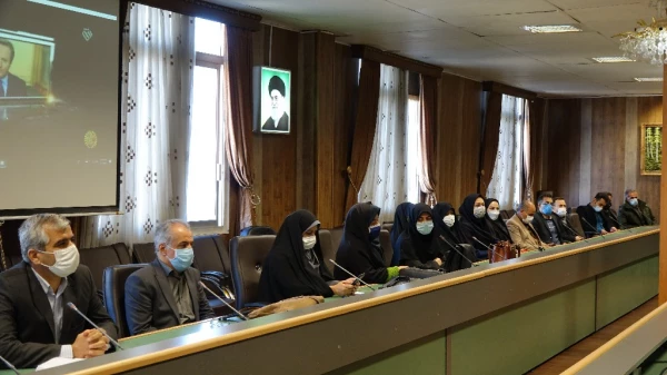 نشست هم اندیشی بسیج امکانات در راستای صیانت از شهروندان در فضای سایبری 8