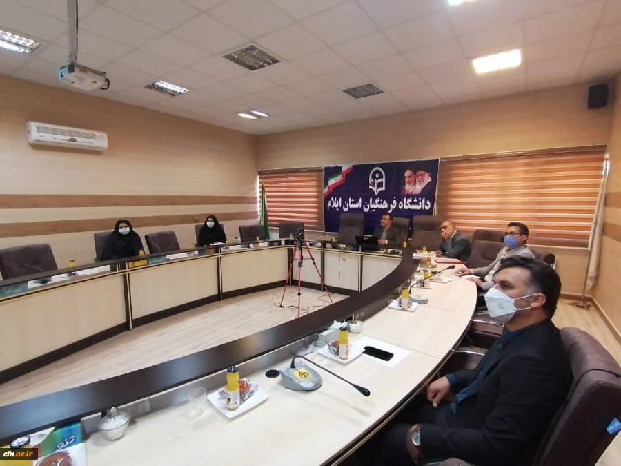 کارگاه آموزشی سواد رسانه ای توسط بسیج اساتید دانشگاه فرهنگیان استان ایلام 
