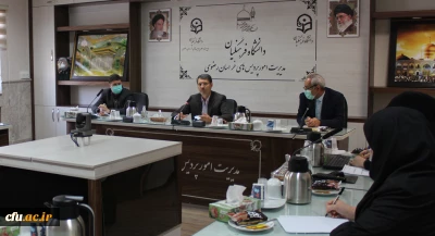 مدیریت امور پردیس های خراسان رضوی:

جلسه بررسی چالش ها و مسائل مربوط به حوزه بانوان دانشگاه فرهنگیان خراسان رضوی بررسی شد