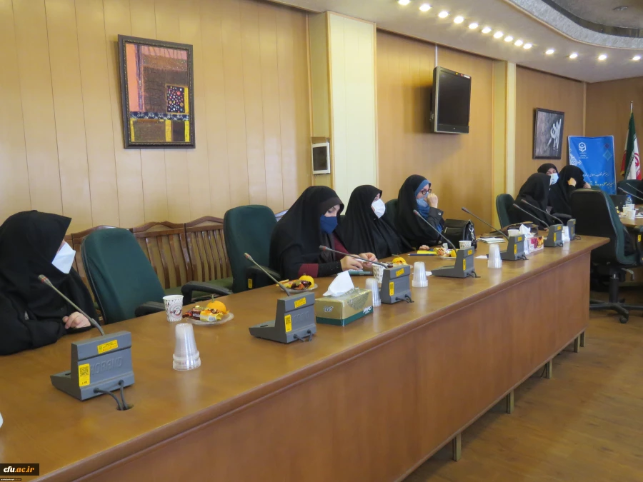 نشست اساتید هیئت علمی پردیس فاطمه الزهرا (س) دانشگاه فرهنگیان با مدیریت امور پردیس های استان آذربایجان شرقی 2