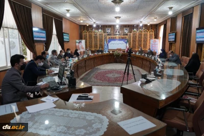 توسط مدیریت امور پردیس های استان اصفهان صورت گرفت:

بررسی چالش ها و آسیب های کارورزی با حضور مسؤولان دانشگاه و آموزش و پرورش استان 