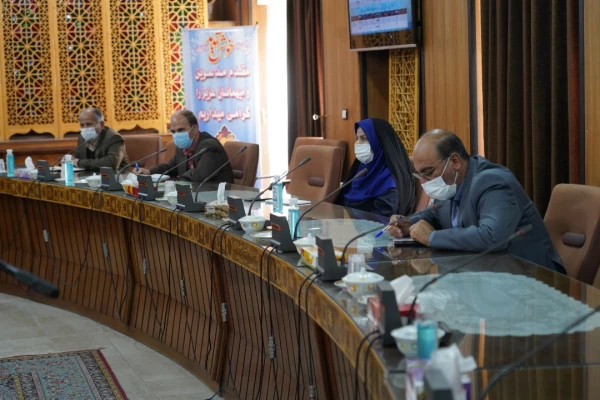 بررسی چالش ها و آسیب های در کارورزی با حضور مسئولین دانشگاه فرهنگیان و مسئولین آموزش و پرورش استان اصفهان 4