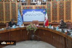 بررسی چالش ها و آسیب های در کارورزی با حضور مسئولین دانشگاه فرهنگیان و مسئولین آموزش و پرورش استان اصفهان 6