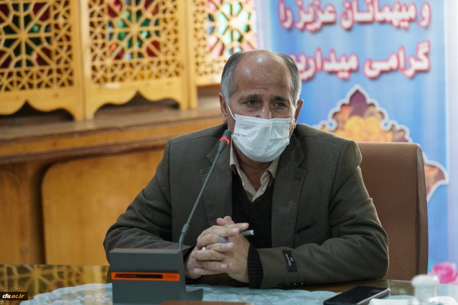 بررسی چالش ها و آسیب های در کارورزی با حضور مسئولین دانشگاه فرهنگیان و مسئولین آموزش و پرورش استان اصفهان 7