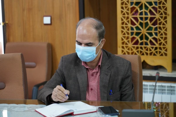 بررسی چالش ها و آسیب های در کارورزی با حضور مسئولین دانشگاه فرهنگیان و مسئولین آموزش و پرورش استان اصفهان 8