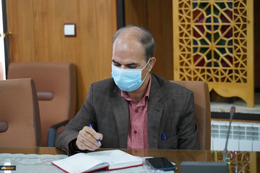 بررسی چالش ها و آسیب های در کارورزی با حضور مسئولین دانشگاه فرهنگیان و مسئولین آموزش و پرورش استان اصفهان 8