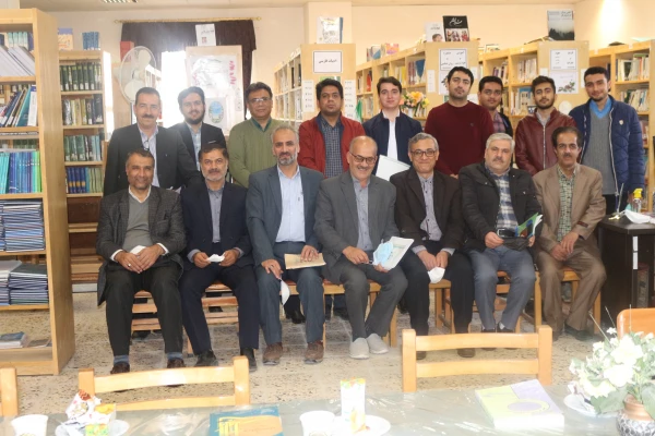 روز کتاب و کتابخوانی گرامی باد(نشست تخصصی هفته کتاب و کتابخوانی در دانشگاه فرهنگیان خراسان شمالی  ) 2