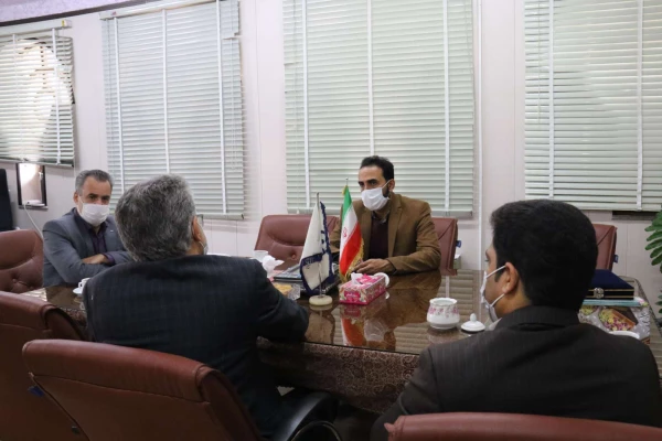 دیدار معاون فرهنگی سازمان جهاد دانشگاهی استان با مدیر دانشگاه فرهنگیان یزد
 5