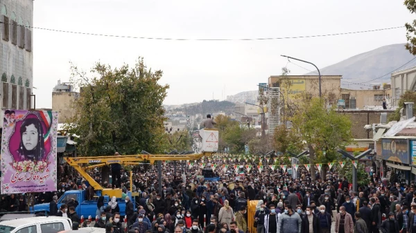 حضور اساتید و کارکنان دانشگاه فرهنگیان کردستان در مراسم تشییع و تدفین پیکر مطهره شهیده فاطمه اسدی
 13