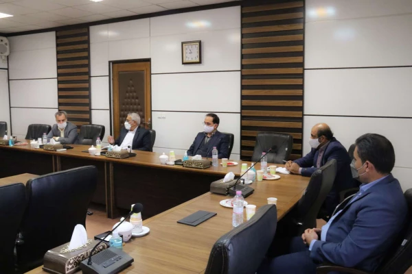 دیدار مدیر استانی دانشگاه فرهنگیان با سرپرست جدید دانشگاه یزد
 4