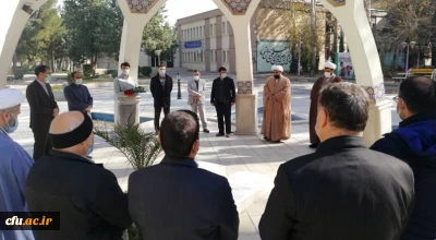 در نخستین روز از هفته بسیج انجام شد:

ادای احترام به مقام شامخ شهدا