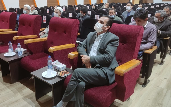 کارگاه کشوری چگونگی تدوین کتب درسی دانشگاهی ویژه اعضای هیأت علمی مدرسان و مأموران آموزشی استان های گلستان، خراسان شمالی و مازندران در گرگان برگزار شد. 6