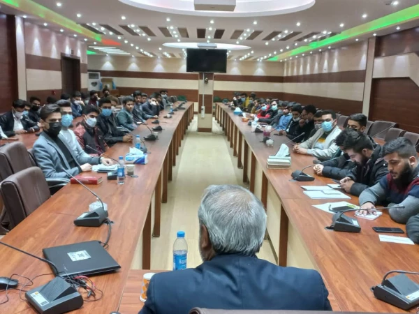 دکتر متفکر آزاد عضو هیئت رئیسه مجلس شورای اسلامی: جنبش دانشجویی یعنی پیشانی بصیرت مند جریان انقلابی 9