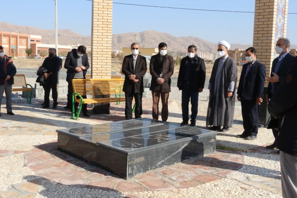 هفته بسیج و تجدید میثاق با شهدای گمنام و نشست کمیته فرهنگی بسیج با عنوان( راهکارهای امید آفرینی در نسل جوان)  در دانشگاه فرهنگیان خراسان شمالی برگزار گردید. 2