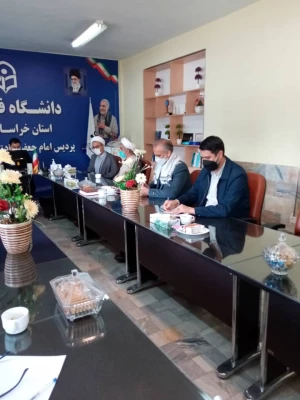 هفته بسیج و تجدید میثاق با شهدای گمنام و نشست کمیته فرهنگی بسیج با عنوان( راهکارهای امید آفرینی در نسل جوان)  در دانشگاه فرهنگیان خراسان شمالی برگزار گردید. 2