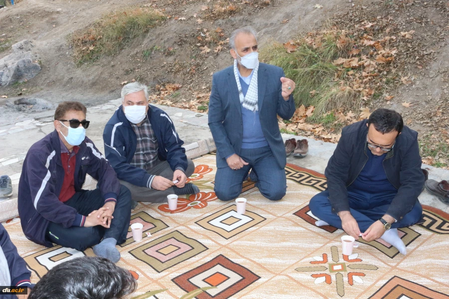 هفته بسیج و تجدید میثاق با شهدای گمنام و نشست کمیته فرهنگی بسیج با عنوان( راهکارهای امید آفرینی در نسل جوان)  در دانشگاه فرهنگیان خراسان شمالی برگزار گردید. 2