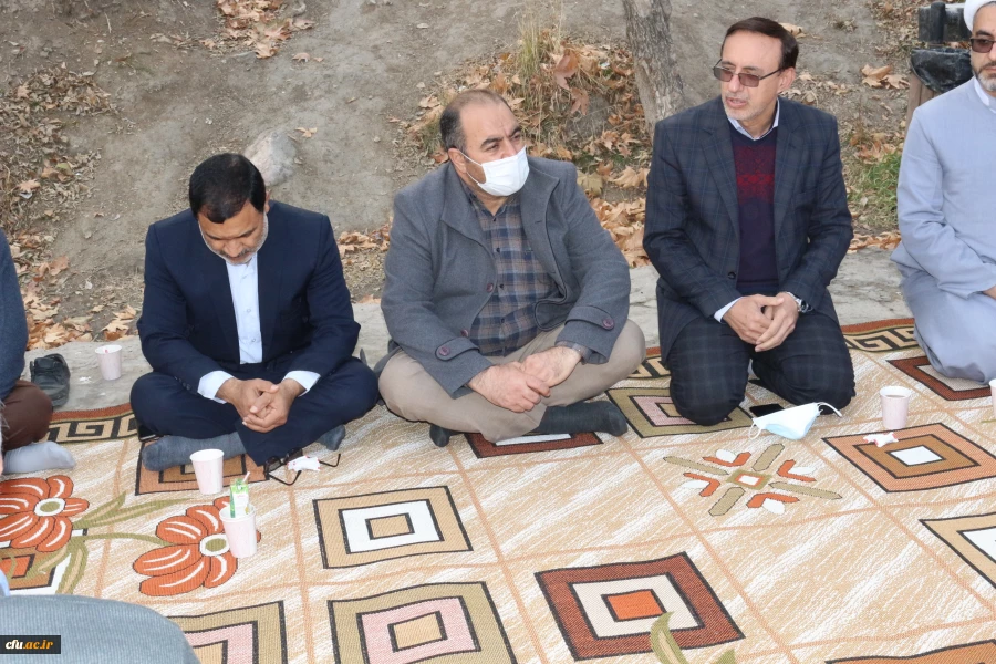 هفته بسیج و تجدید میثاق با شهدای گمنام و نشست کمیته فرهنگی بسیج با عنوان( راهکارهای امید آفرینی در نسل جوان)  در دانشگاه فرهنگیان خراسان شمالی برگزار گردید. 2