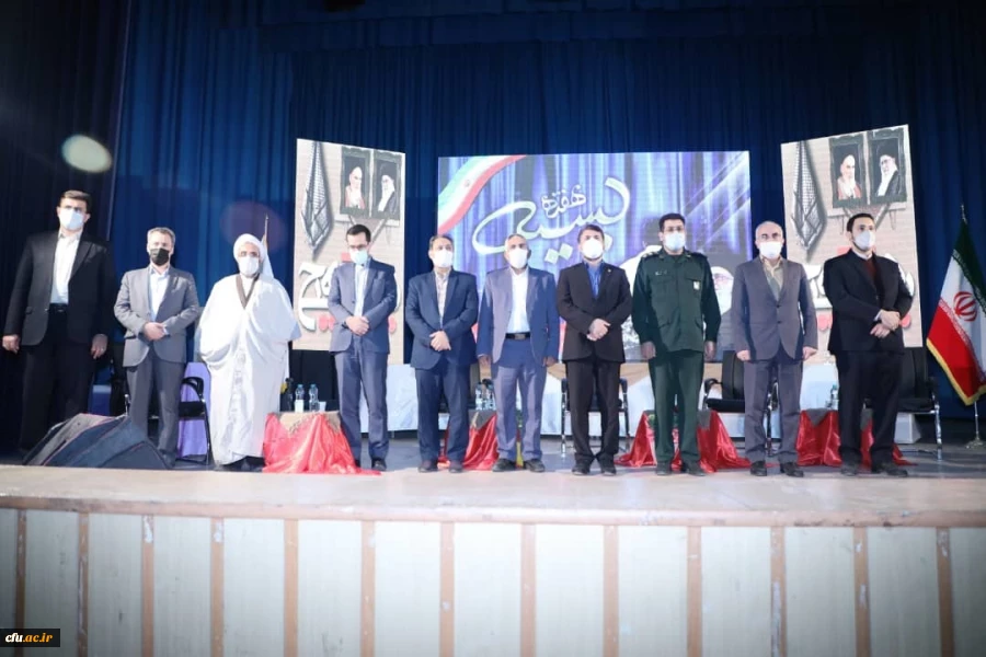 همایش پیشگامان تمدن
 3