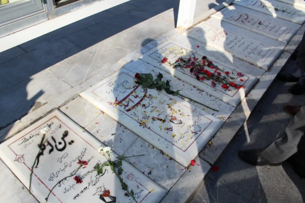 مراسم غبار روبی مزار شهدا 16