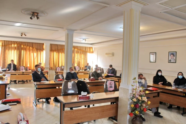 برگزاری کارگاه آشنایی با چگونگی تدوین کرسی های نظریه پردازی، نقد و مناظره 3