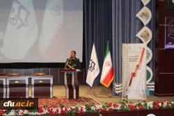 مهم ترین وظیفه امروز بسیج اساتید حفظ مرزهای فکری و عقیدتی دانشجویان در برابر تجاوز دشمنان می باشد. 2