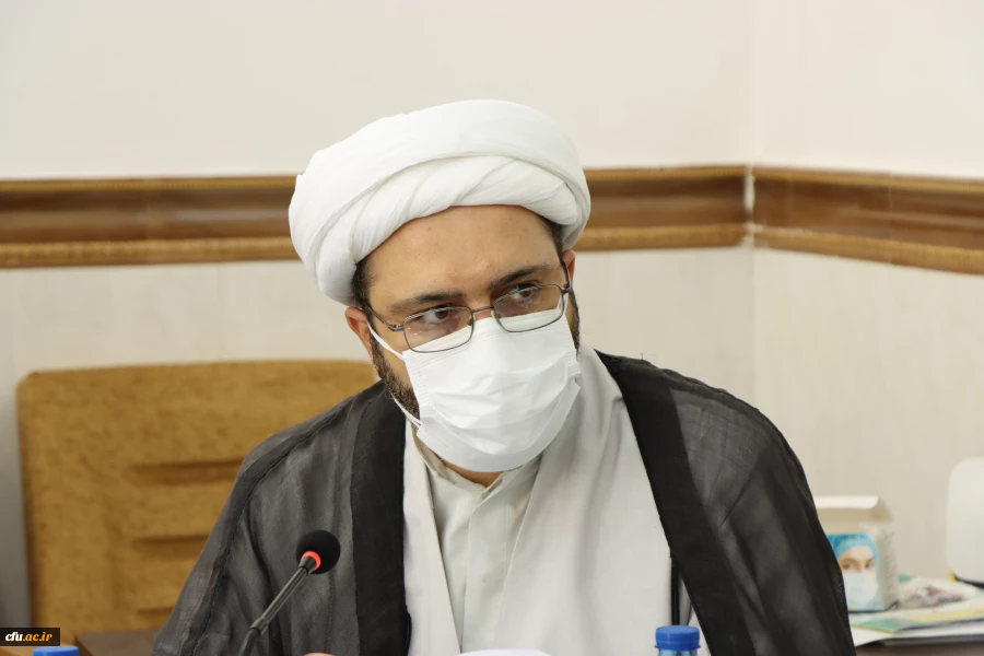 برگزاری نشست نقد و بررسی کتاب اخلاق حرفه ای در تربیت 5