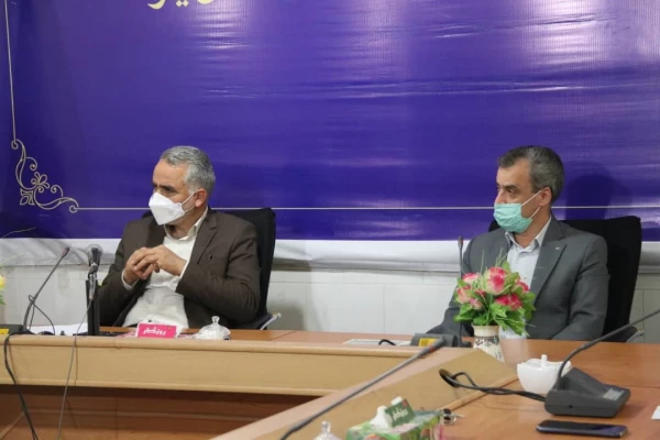 نشست مدیرکل آموزش و پرورش استان یزد با سرپرست دانشگاه و شورای بسیج دانشجویی پردیس ها
 3