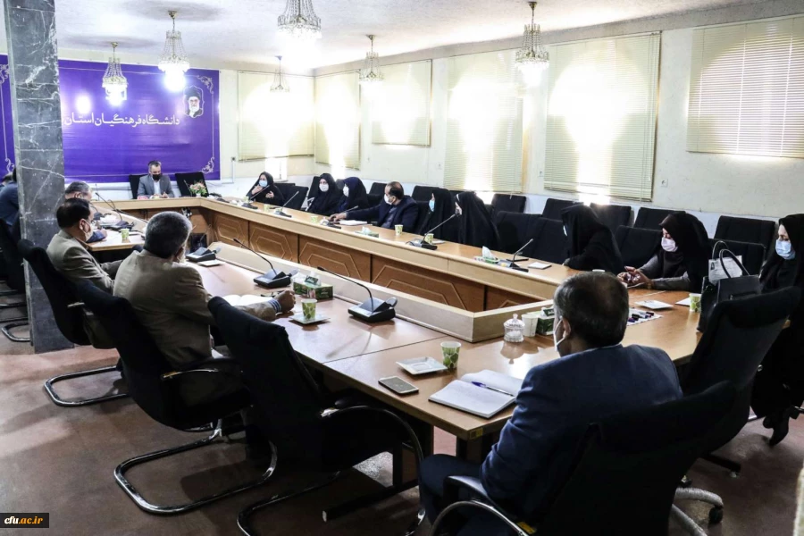 نشست آسیب شناسی درس کارورزی
 7