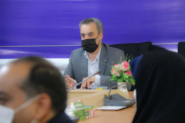 نشست آسیب شناسی درس کارورزی
 8