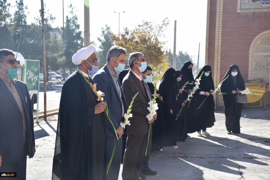 تجدید میثاق استادان، دانشجویان و کارکنان با آرمان های امام و شهدا
 2