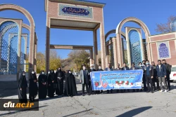 تجدید میثاق استادان، دانشجویان و کارکنان با آرمان های امام و شهدا
 7