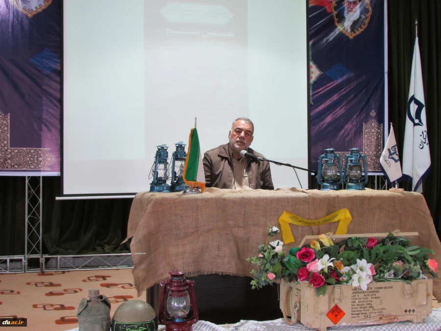 مراسم گرامی داشت هفته بسیج در دانشگاه فرهنگیان استان مرکزی برگزار شد 7