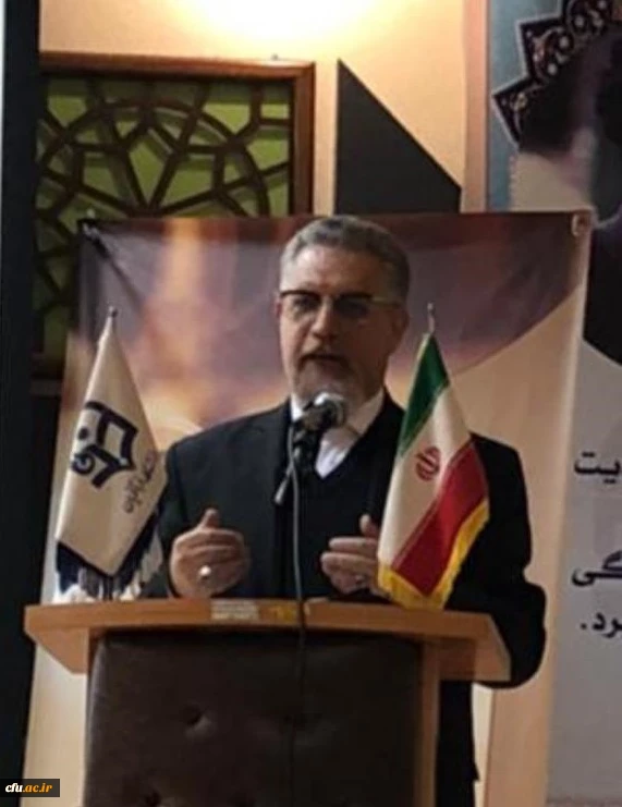 جذب و به کارگیری مدیران کارآمد و اثربخش از اهداف اصلی کانون های توسعه و ارزیابی در دانشگاه فرهنگیان است 3