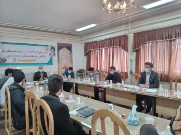 نشست صمیمی کانون های فرهنگی و تشکل بسیج دانشجویی مرکز آموزش عالی شهید رجایی فرخشهر با رییس مرکز 5