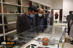 بازدید اعضای هیات علمی و کارکنان دانشگاه فرهنگیان کردستان از کتابخانه امام خامنه ای سنندج
 5