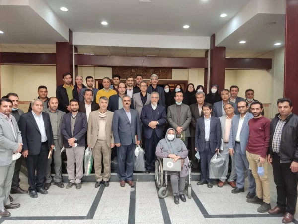 کیفیت بخشی به آزمون های جامع دانشگاه فرهنگیان در راستای تحقق راهکار 4-11 سند تحول بنیادین ضروری است 10