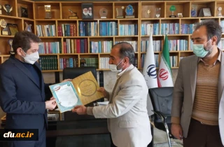 توسط سرپرست مدیریت امور پردیس های دانشگاه فرهنگیان کرمانشاه صورت گرفت:

قدردانی از مدیر کل آموزش و پرورش استان