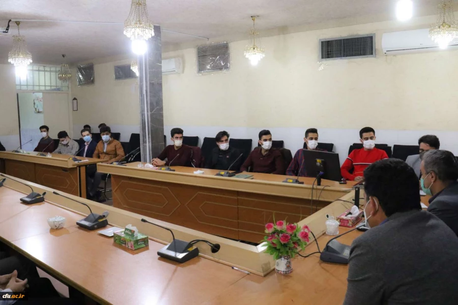 نشست هم اندیشی گروه تربیت بدنی پردیس شهیدان پاک نژاد
 6