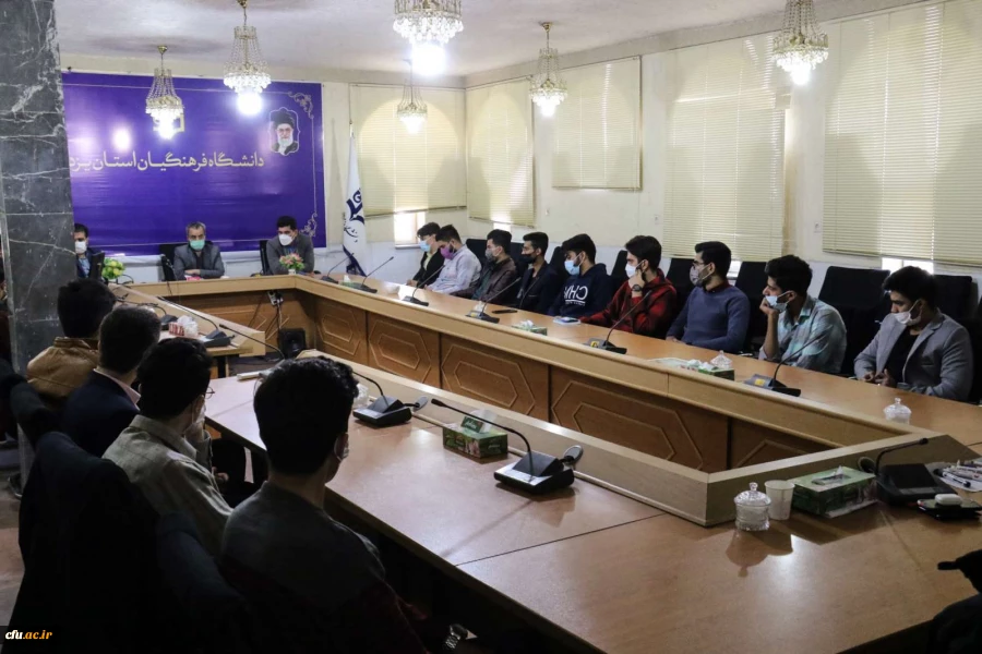 نشست هم اندیشی گروه تربیت بدنی پردیس شهیدان پاک نژاد
 7