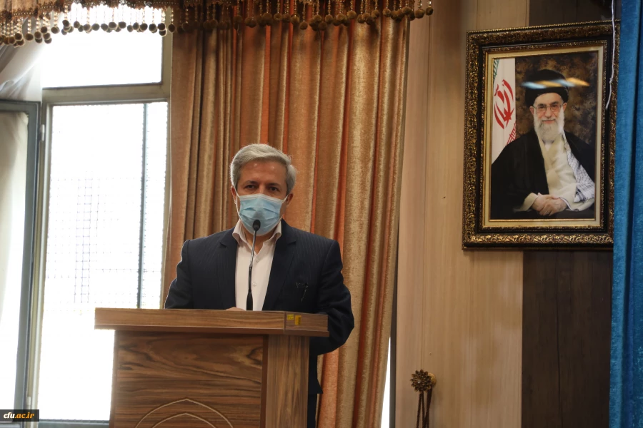 سومین نشست تخصصی تبیینی با موضوع چالش ها و فرصت های رسانه و فضای مجازی در حوزه فرهنگ و تربیت برگزار شد 3